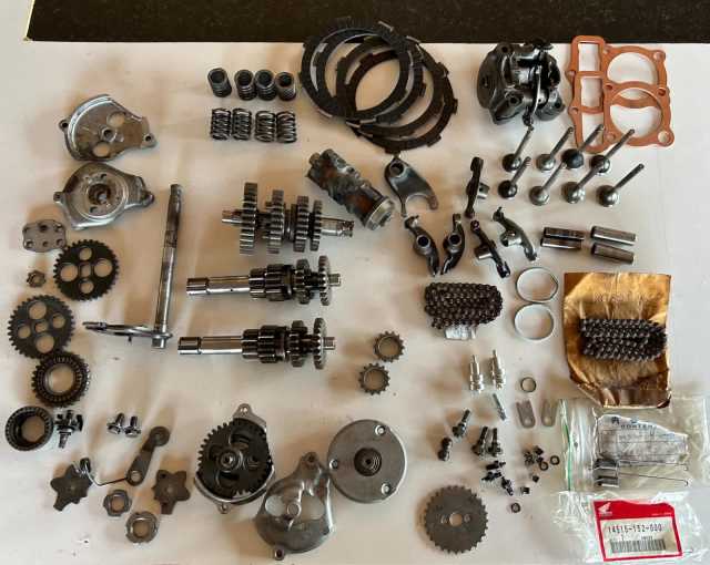 Honda XR75 7376 new and used parts Motorcycle & Scooter Parts