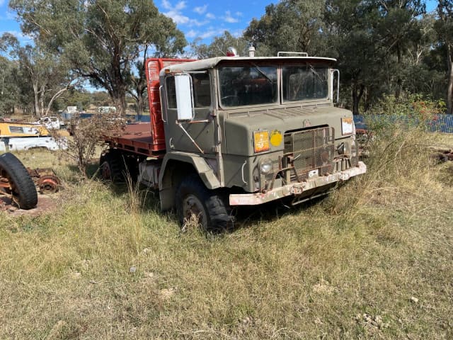 international truck 4x4 ex army | Wrecking | Gumtree Australia Young ...