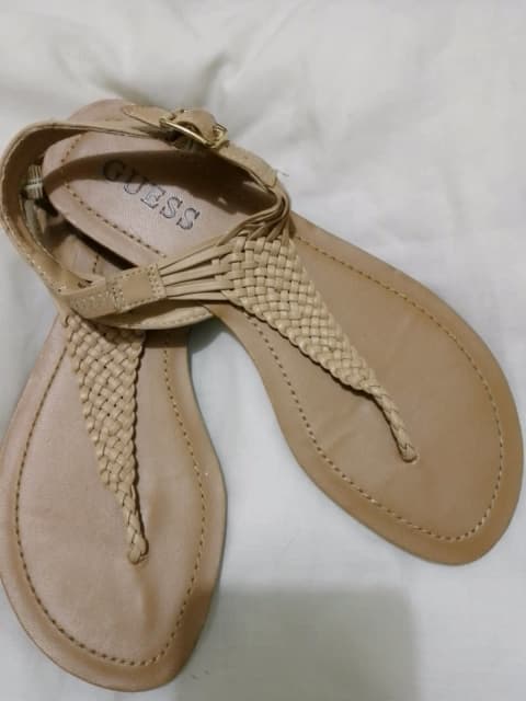 højen sandsynligt partikel Guess sandals | Women's Shoes | Gumtree Australia Inner Sydney - Pyrmont |  1314226098