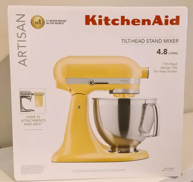 KitchenAid Artisan KSM195 Stand Mixer Majestic Yellow