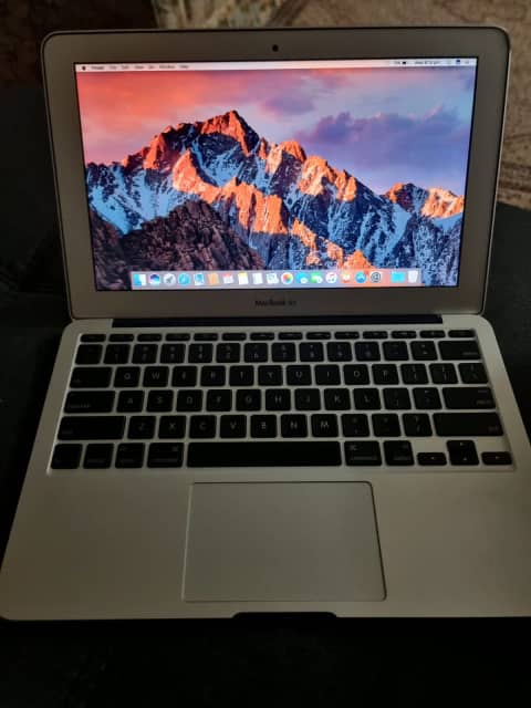 macbook air 11 inch (Late 2010) | Laptops | Gumtree Australia