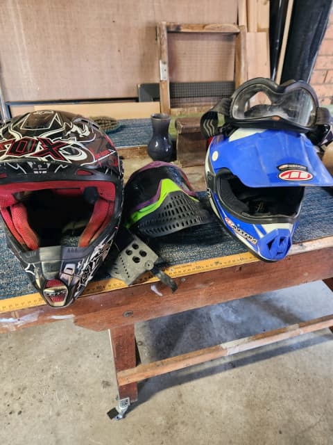 dirt bike helmets gumtree