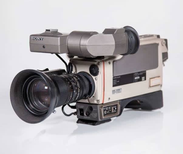For Sale WORKING Vintage Sony DXC 3000a Professional Video Camera