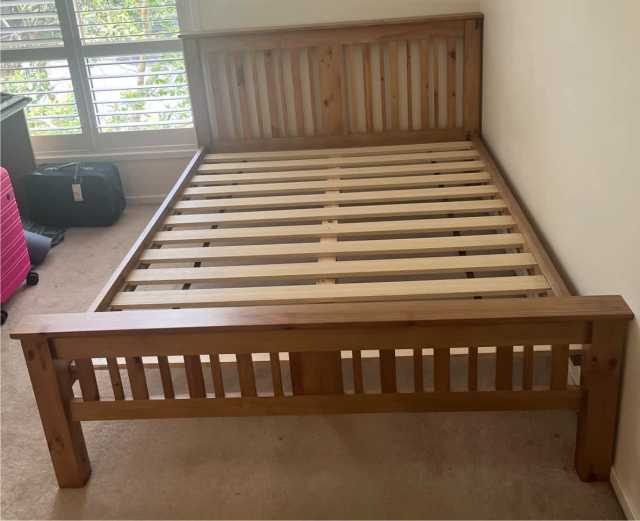 Kimberley Nutmeg Queen Bed Beds in Acacia Gardens NSW Gumtree Australia