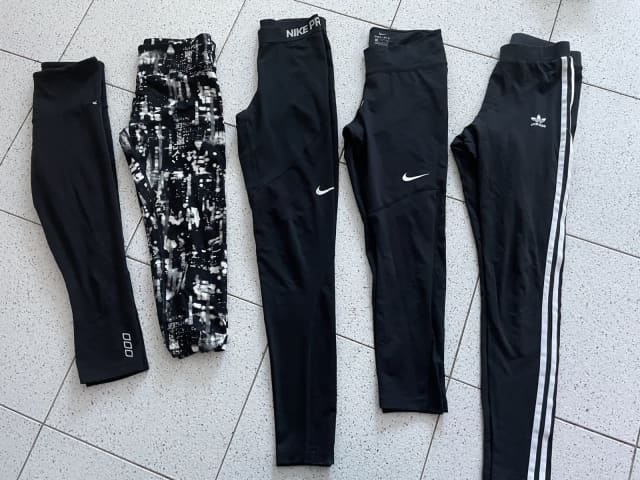 BNWT Gymshark crest joggers, Men's Fashion, Bottoms, Joggers on