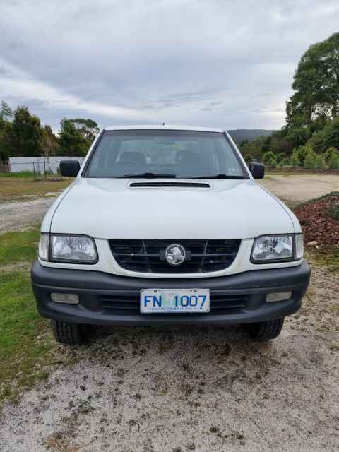 2002 HOLDEN RODEO LX (4x4) 5 SP MANUAL CREW CAB P/UP | Cars, Vans ...