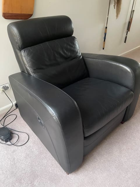 the bay recliner