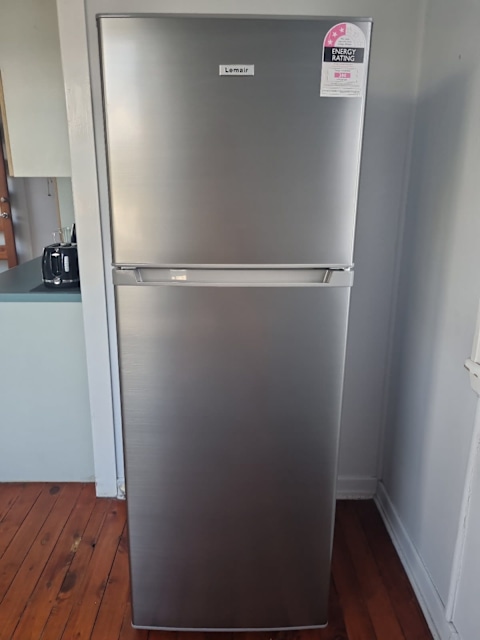 lemair 366l fridge