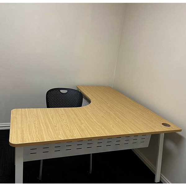 Our price 250 RRP 650 Office Corner Desk With Privacy Screen Desks