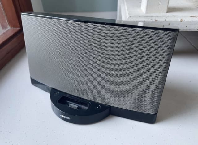 . BOSE SoundDock® / Sound Dock Series 2 Digital music system | Speakers ...