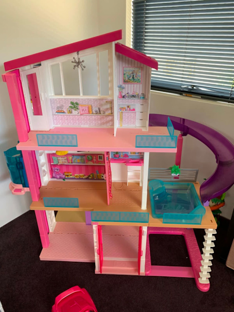 barbie house furniture & accessories
