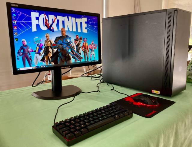 Fortnite RTX 2070 Insane RGB Complete Gaming PC Setup (i5 8600, 2070 ...