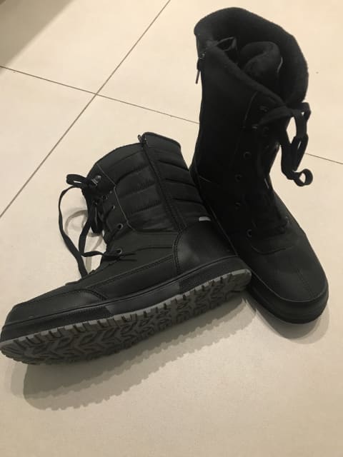 crane tentex walking boots