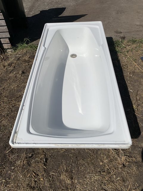 Bath Cast Iron - Building Materials in Lindisfarne TAS | Gumtree Australia