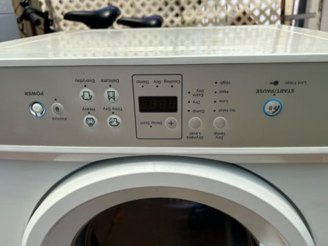 Fisher & Paykel 5kg Sensor Dryer | Washing Machines & Dryers | Gumtree ...