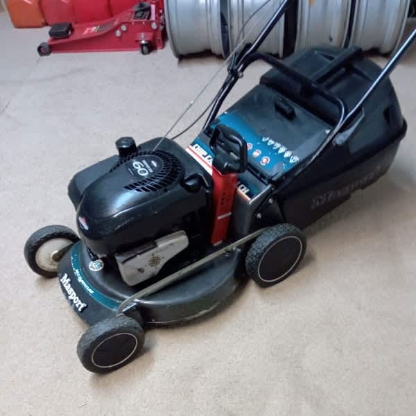 MASPORT Quantum XTS60 BriggsStratton Mower & Catcher Lawn Mowers