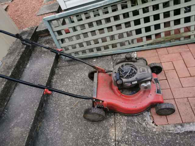 lawn mower, Pace, Briggs and Stratton 125 cc 4 stroke - Lawn Mowers in ...