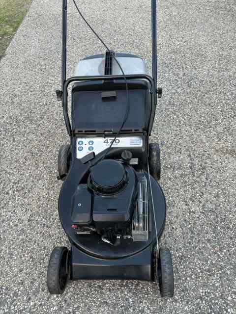 Masport lawn mower with catcher - Lawn Mowers in Doolandella QLD ...