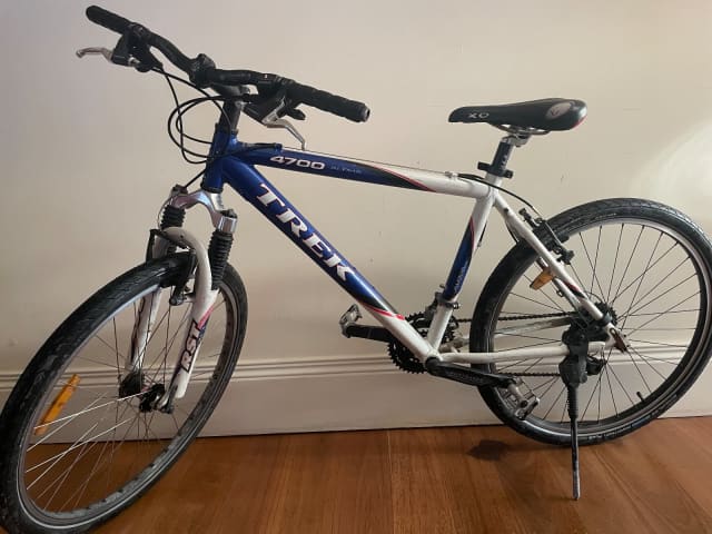 Trek alpha best sale 4700 mountain bike