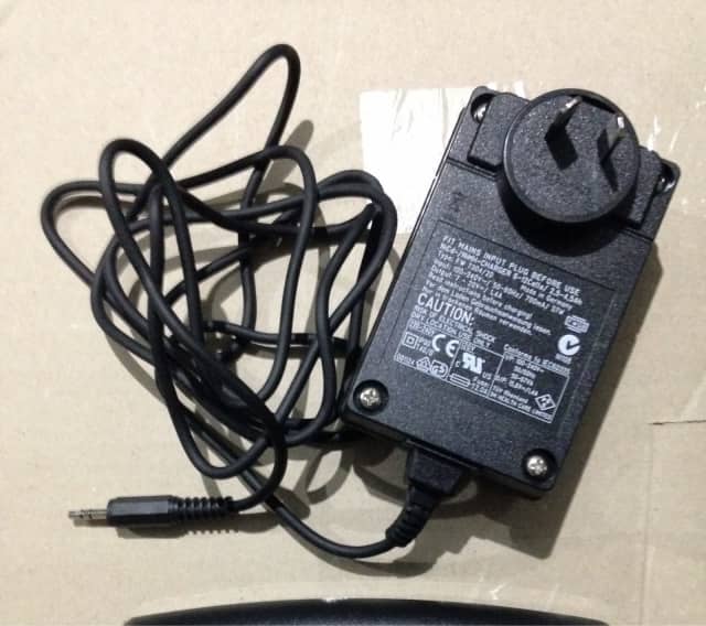 3M Speedglas battery charger for Li ion battery’s Other Tools & DIY