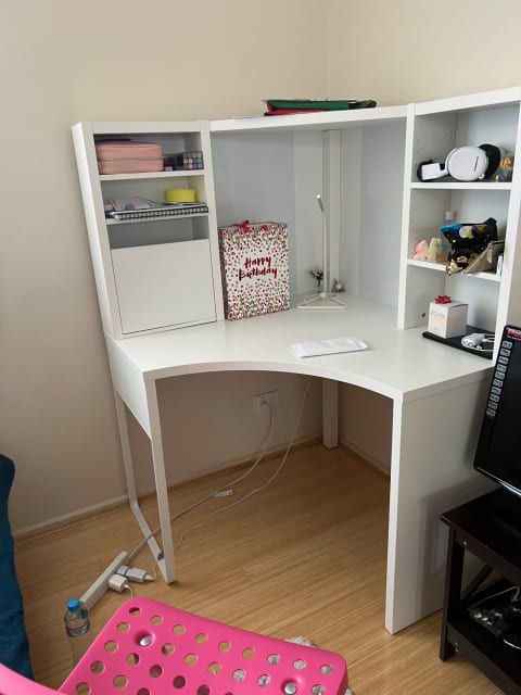 ikea white corner desk with hutch