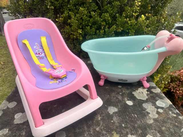 Baby Born Foaming Bath Tub and 43cm Baby Born bouncer. - Toys - Indoor ...