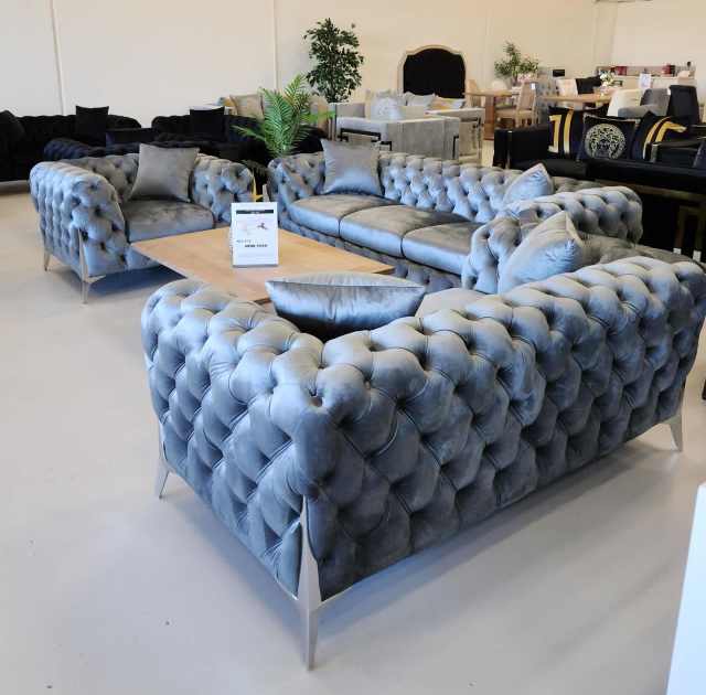 Chesterfield Sofa Set 3+2+1seater Timeless Elegance in Black/Grey