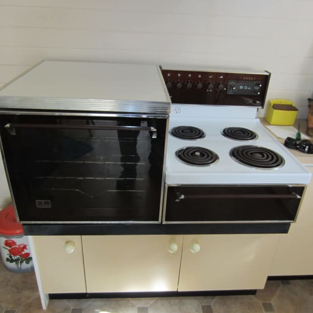 westinghouse retro side buy side electric cooker Cooktops