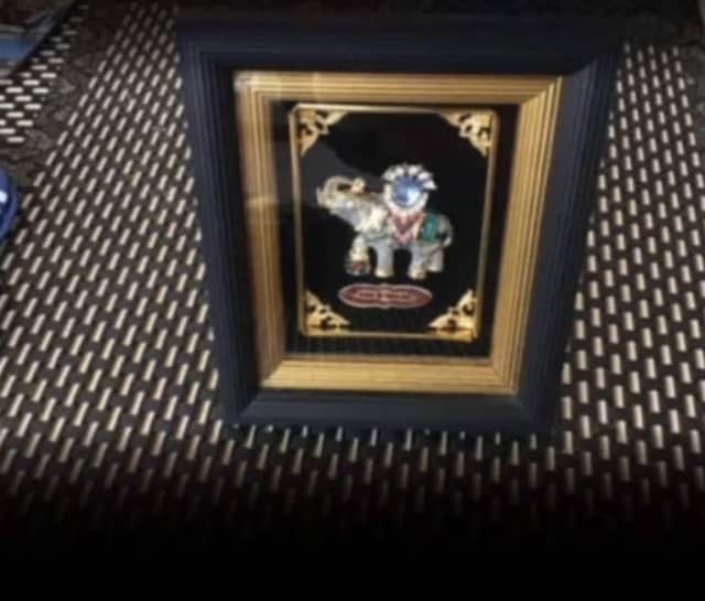 Elephant Frame Excellent Condition Picture Frames Gumtree Australia