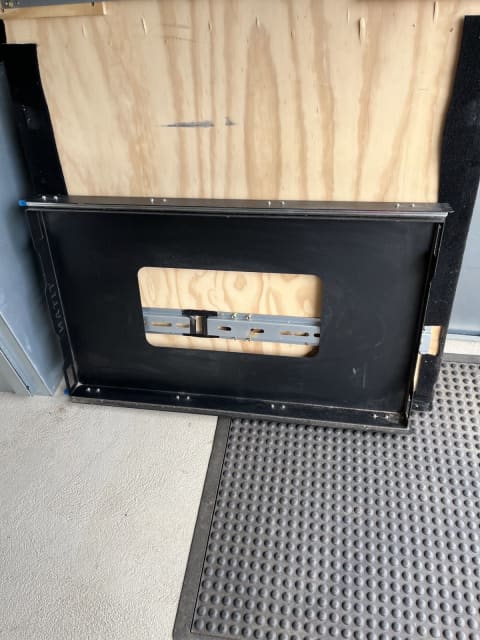 kings 100l fridge