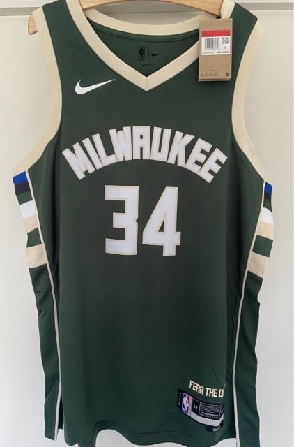 Giannis Antetokounmpo Milwaukee Bucks Nike City Swingman Jersey Men's  Medium NBA