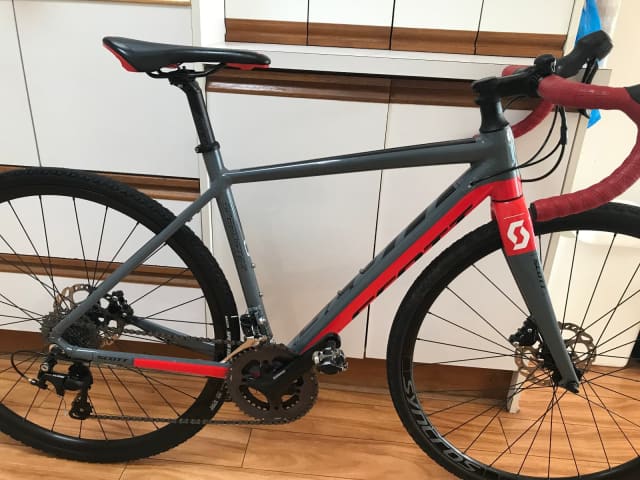 Scott speedster gravel hot sale 10 disc 2018