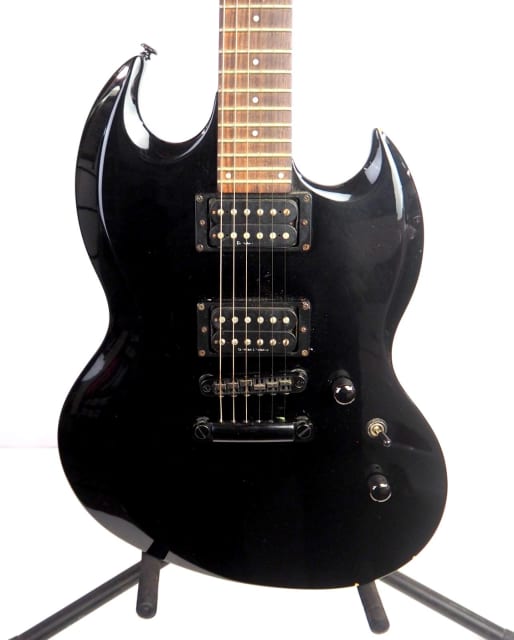 black viper electric guitar