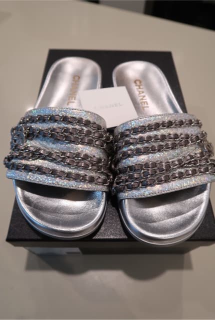 Chanel  Beige Leather Camilla Slide Sandals w Rosette Sz 8  Current  Boutique