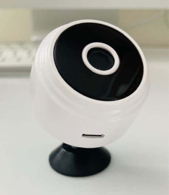 Brand new never used in box wireless HD security cameras Video