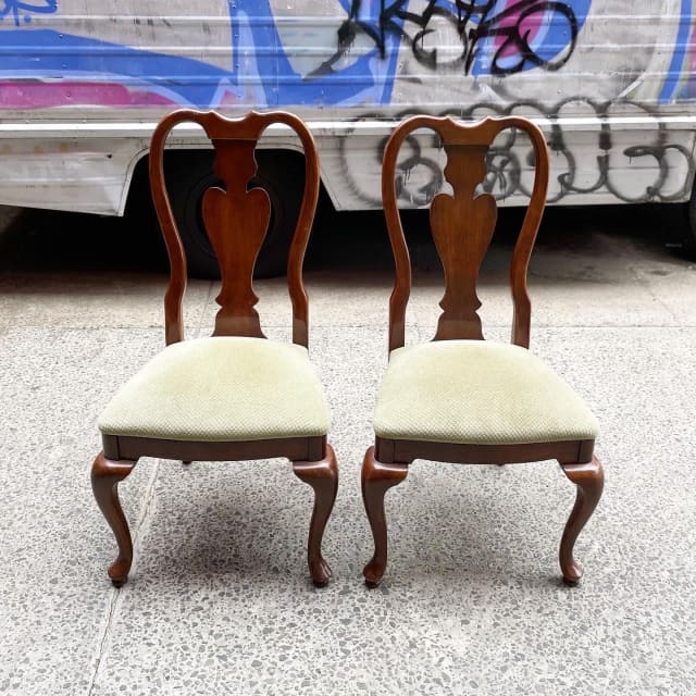 Henkel Harris Style Set of 2 Queensland Maple Dinning Room Chairs