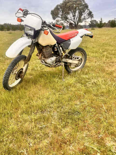 Xr400 gumtree sale