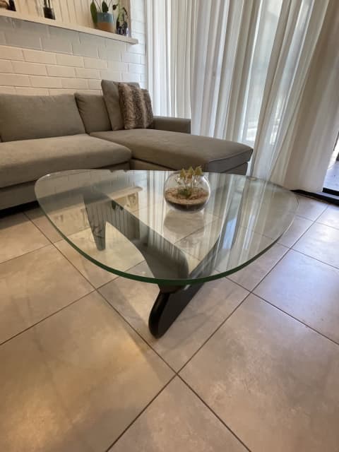 noguchi coffee table gumtree