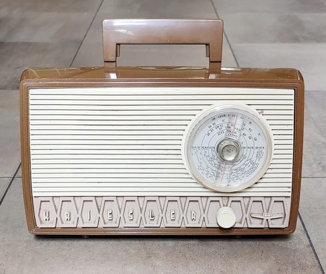 Vintage Kreisler 1199 Portable Mains Mantle Valve Radio Radios