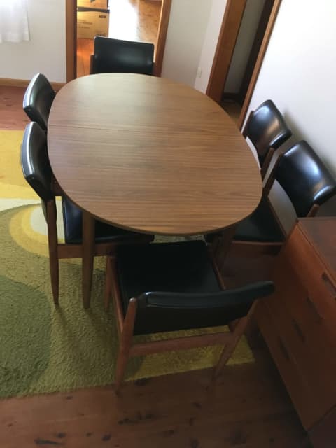 free dining table gumtree