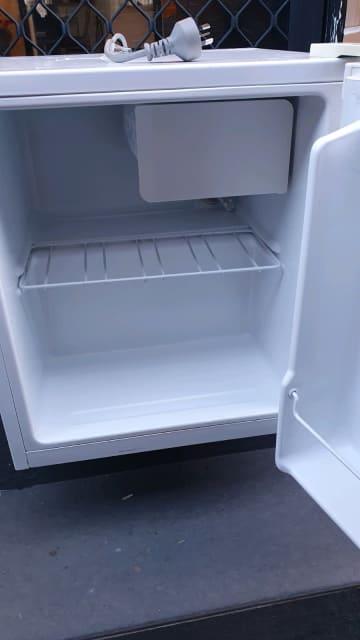 gumtree mini fridge