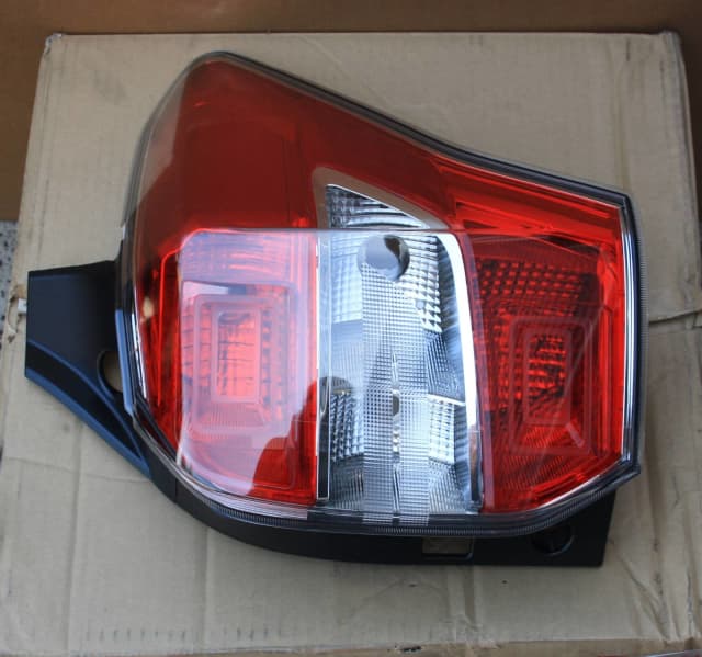 Subaru Forester Tail Light, Lens & Body, Right, Genuine 84912SG001