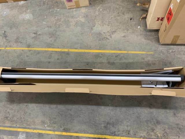 Renault Trafic Single Aluminium Roof Bar Genuine 8201468182 | Other ...