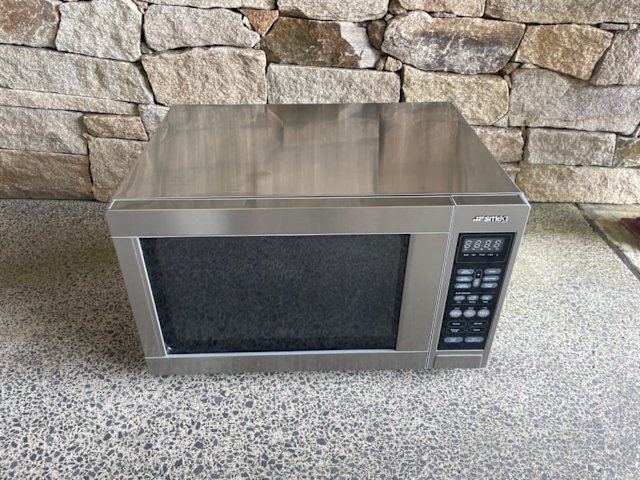 smeg microwave sa35mx