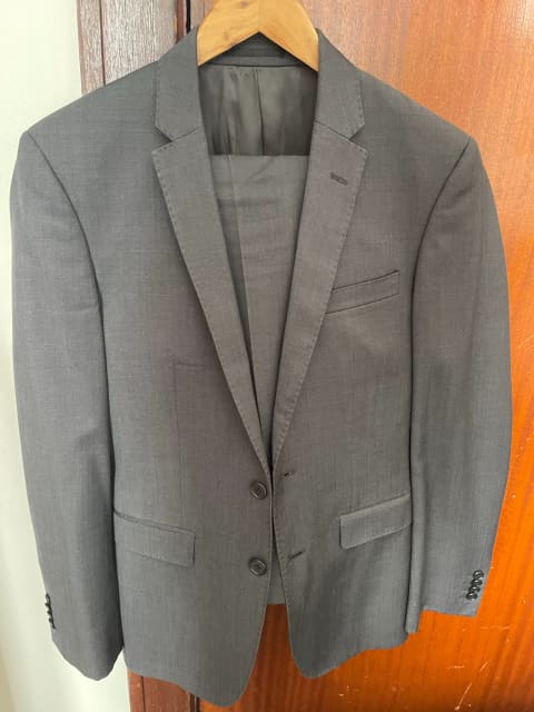 Complet suit top and pants 1888 trend | Other Men's Clothing | Gumtree ...