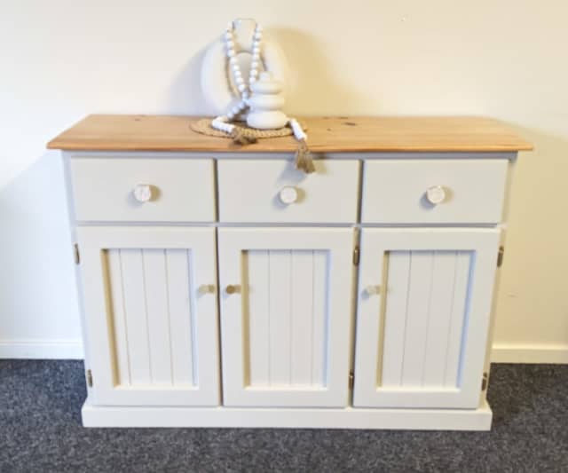 COASTAL HAMPTONS BUFFET SIDEBOARD / TV UNIT / UPCYCLED