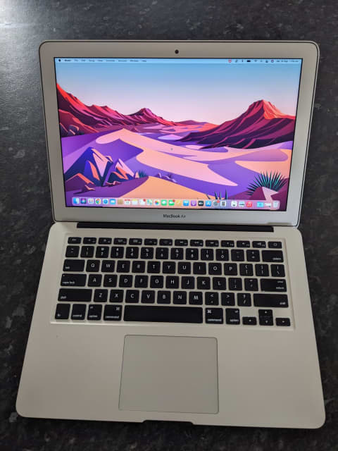 Apple MacBook Air 7,2 - 8GB Memory 128GB SSD | Laptops