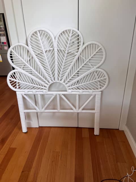 family-love-tree-petal-bedhead-for-king-single-bed-white-rattan