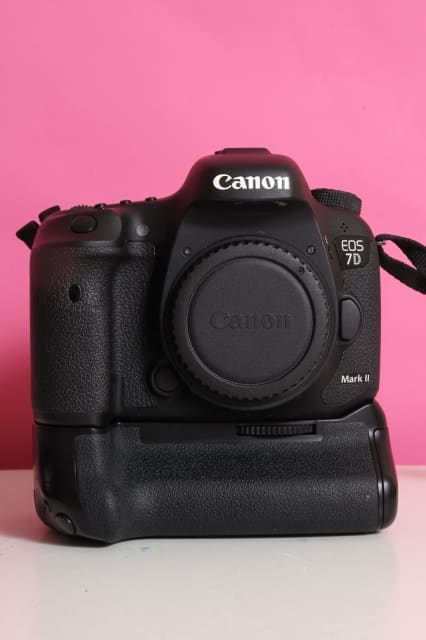 Canon 7d Gumtree Zeus Housing 2025