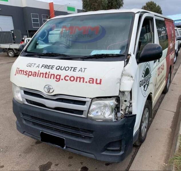 NOW WRECKING 2010 TOYOTA HIACE VAN MANY PARTS AVAILABLE CHEAP